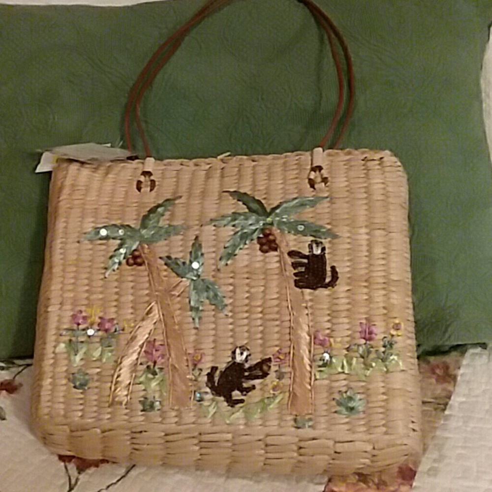 Cappella Straworld, Inc Purse